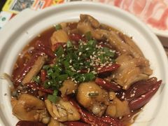 -巴卤社老火锅(财富店)