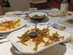 -顺峰海鲜酒楼(省府店)