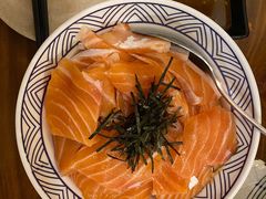 三文鱼刺身-百步拉面