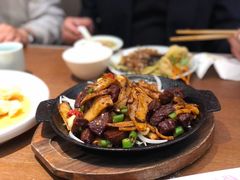 火焰杏鲍菇焗牛肉粒-北李妈妈菜(鲁能城店)