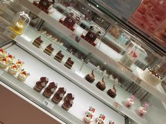 面包甜点陈列柜-好利来(紫竹院店)