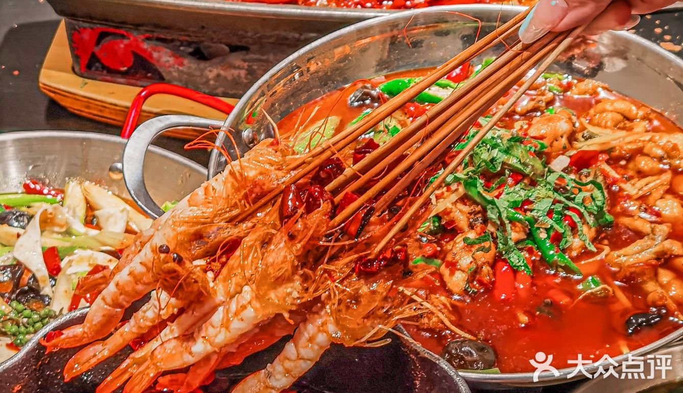 毫不夸张‼️本地人排队吃的川菜馆，这味道绝了！
