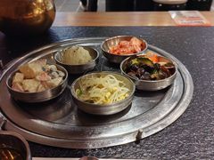 -GOGIYA·咕叽吖韩国传统烤肉店(东方新天地店)