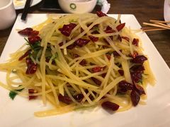 -胖太太四川麻辣排骨串(镇江路分店)
