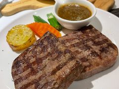 -斗牛士牛排餐厅(嘉里汇店)