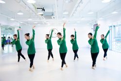 -深舞形体民族舞蹈工作室