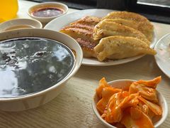 -劈柴院锅贴(沈阳路店)