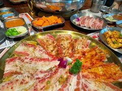 -悟能八戒烤肉自助(秦隆步行街店)