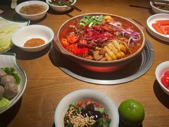 -蔡婶牛腩牛杂煲(长安万科店)
