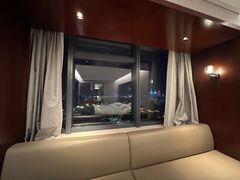 -上海龙之梦万丽酒店