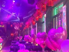 -喜鹊音乐酒馆(西街店)