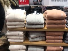 -优衣库(上海金桥太茂店)