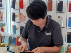 -爱畅享华为苹果手机维修服务(虹口龙之梦店)