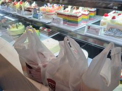 -85度C(生甜甜圈研究工坊·上海局门店)