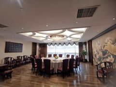包厢-御口福·廿八年经典粤菜·驰名烧鹅 (远景路店)