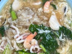 -东海岸人工湖美食村