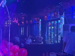 -喜鹊音乐酒馆(西街店)