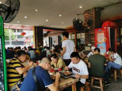 大堂-西环肥仔螺蛳粉(总店)
