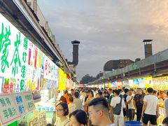 -大学城夜市大排档(凤栖路店)