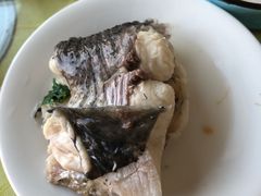 -雪湖煜辰鱼头老店(雪野湖店)