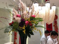 -香港百合居(LCM置汇旭辉广场店)