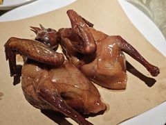 脆皮鸽子-锦绣金山人家(友谊店)