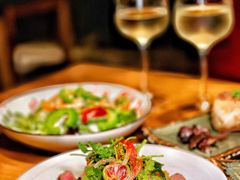 -妮妮酒馆Bistro Nini