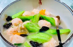 Cucumber with Hand-Pressed Shrimp Paste