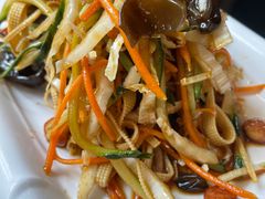 -六和聚传统烤鸭.天津菜(和平店)