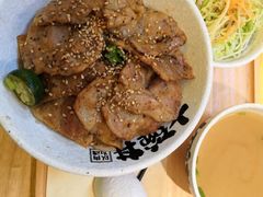 -熊吞·大碗丼烧肉饭(济宁万达广场店)