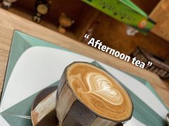 拿铁咖啡-拾壹cafe·工作室