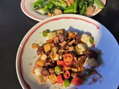 -明本湛江鸡•海鲜小厨(陈家祠店)