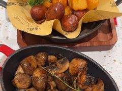 -CRAZYONES西班牙海鲜饭(上海美罗城店)