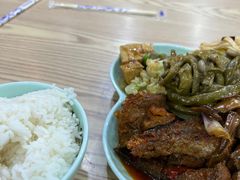 -晓宇盒饭(民安街店)
