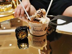 -VENCHI 闻绮(上海佛罗伦萨小镇店)