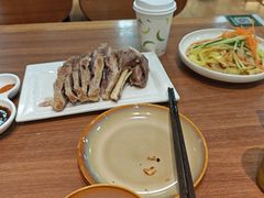 -贯贯吉·清真餐厅(浙江中路店)