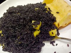 菠萝乌米饭-苏浙徽·农家大院(新吴区新之城店)