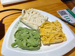三色面-小小河边鱼(天润城店)
