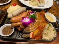 -申德勒加油站餐厅(三里屯北小街店)