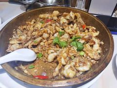 铜盘焗脆鱼腩-港升鱼师傅·中山脆肉鲩