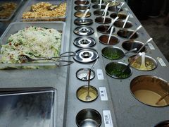 自助调料区-小龙坎老火锅(北京三里屯店)