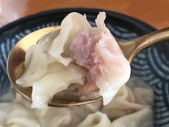 虾肉小馄饨-王家沙点心店(南京西路总店)
