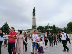 -人民防洪胜利纪念塔