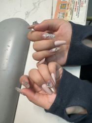 -尤米一站式美甲美睫