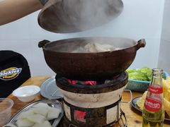 连州果园鸡-威邵鸡煲(西华路总店)