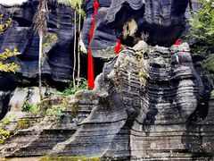 -梭布垭石林景区