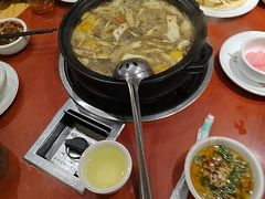 -菌之家·专业纯野生菌火锅·特色炒菌