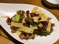 -云海肴·云南小炒·汽锅鸡(天津国金汇店)