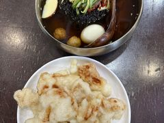 -服务大楼冷面(延大店)