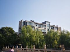 -江苏省惠山中等专业学校